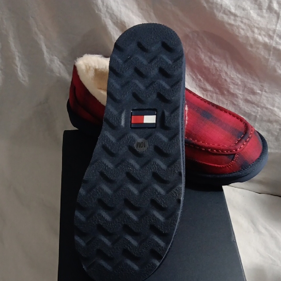 Tommy Hilfiger Men's Red and Black Plaid Loafers - Picture 5 of 9